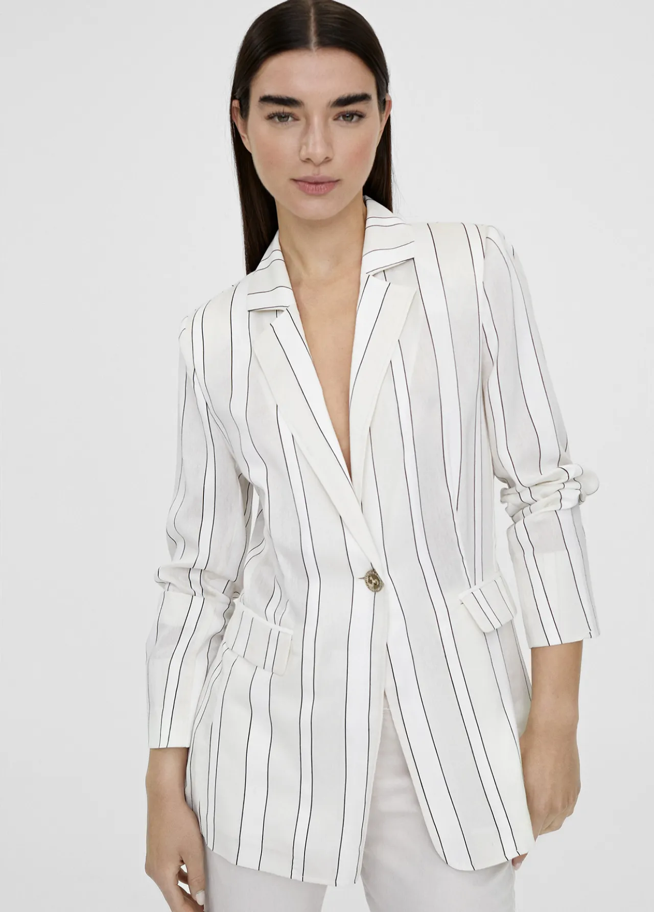 americana_blazer_con_rayas_1.webp Lola Casademunt Americanas Y Blazers<Americana blazer con rayas NARANJA-BLANCO