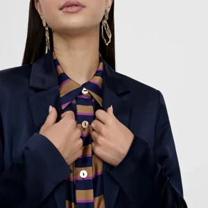 Lola Casademunt Americanas Y Blazers<Americana efecto satén NAVY