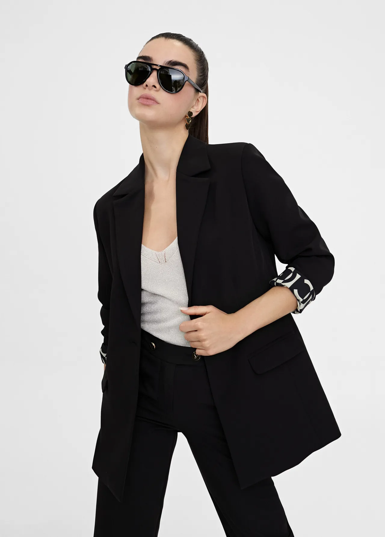 americana_forro_lc_1.webp Lola Casademunt Americanas Y Blazers<Americana forro LC CRUDO