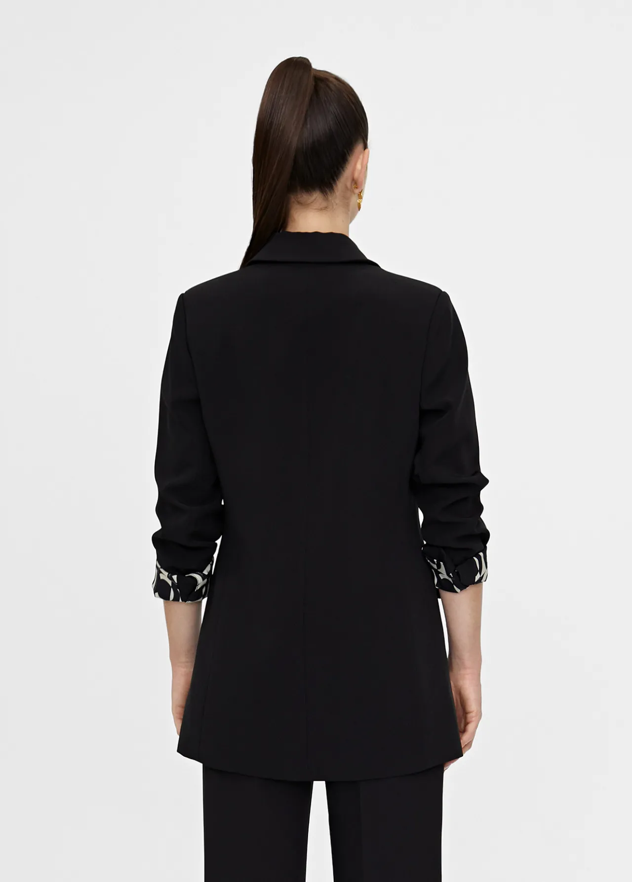 americana_forro_lc_3.webp Lola Casademunt Americanas Y Blazers<Americana forro LC CRUDO