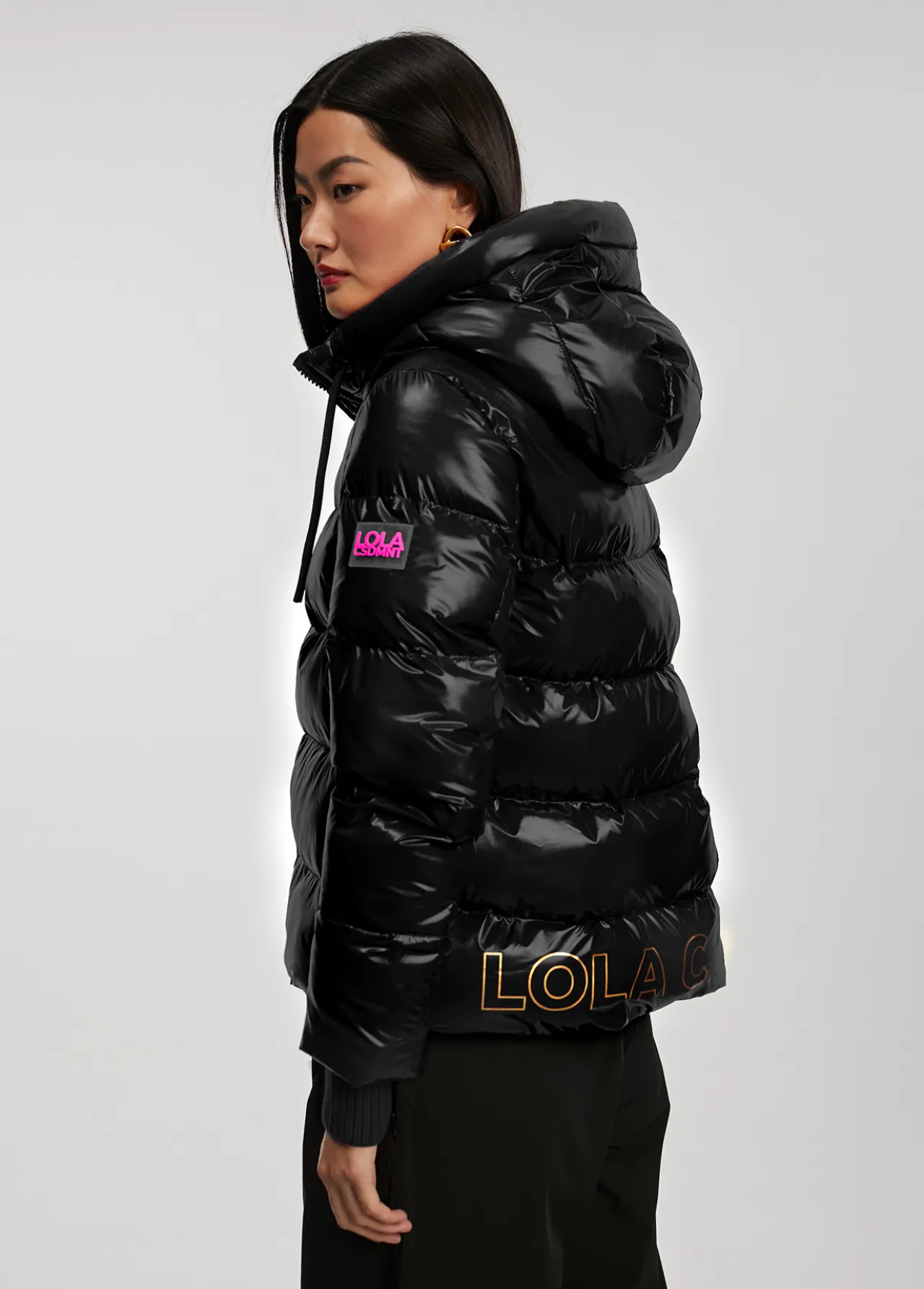 anorak_acolchado_2.webp Lola Casademunt Abrigos Y Cazadoras<Anorak acolchado BURDEOS