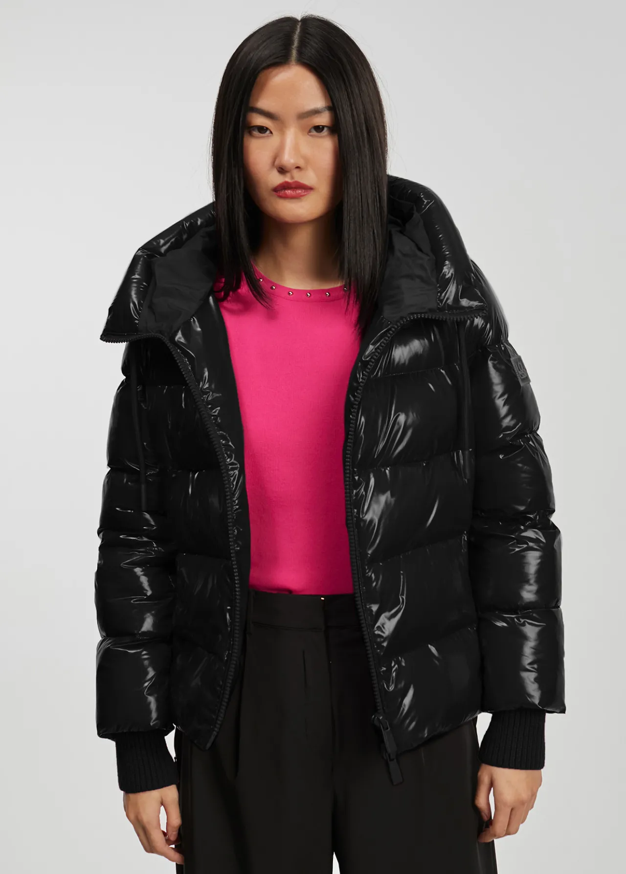 anorak_acolchado_3.webp Lola Casademunt Abrigos Y Cazadoras<Anorak acolchado BURDEOS