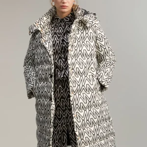Lola Casademunt Abrigos Y Cazadoras<Anorak midi acolchado monograma BLANCO-NEGRO