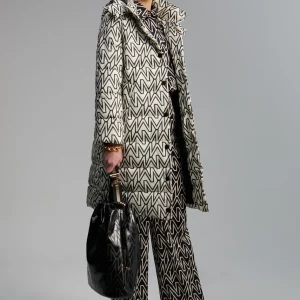 Lola Casademunt Abrigos Y Cazadoras<Anorak midi acolchado monograma BLANCO-NEGRO