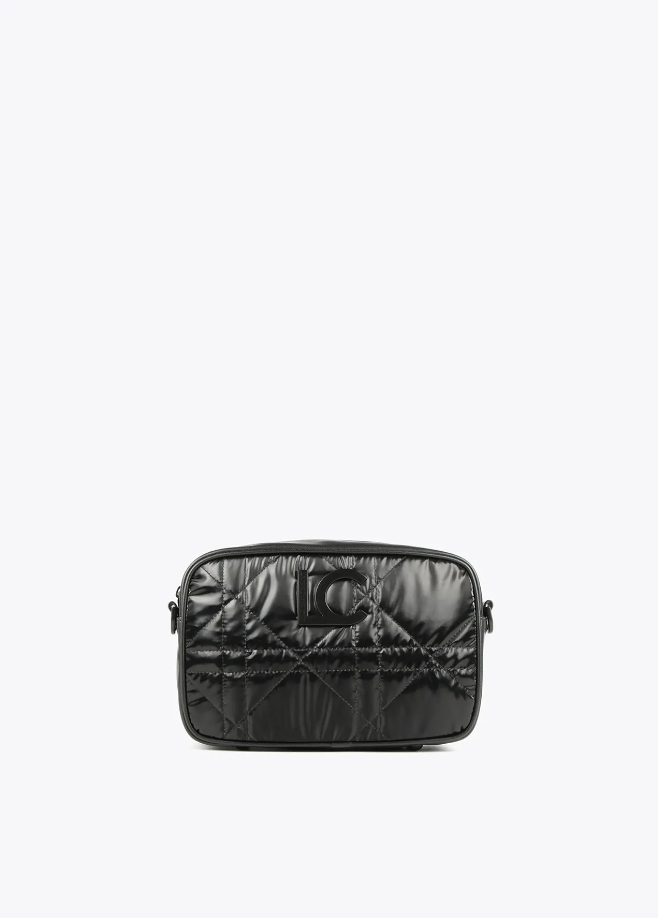 bandolera_acolchada_0-5.webp Lola Casademunt Bandoleras | Bolsos Pequeños<Bandolera acolchada NEGRO