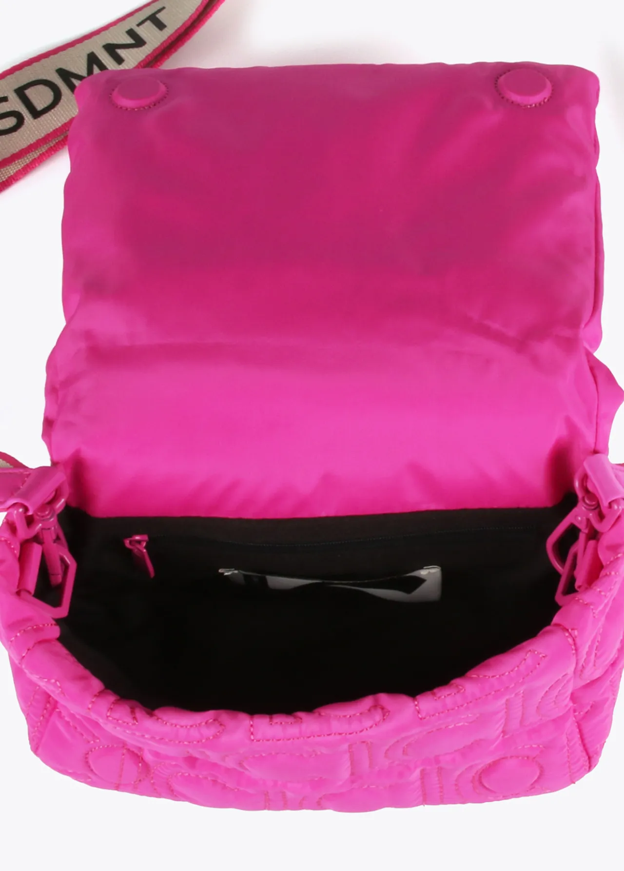 bandolera_acolchada_2-2.webp Lola Casademunt Bandoleras | Bolsos Pequeños<Bandolera acolchada CRUDO