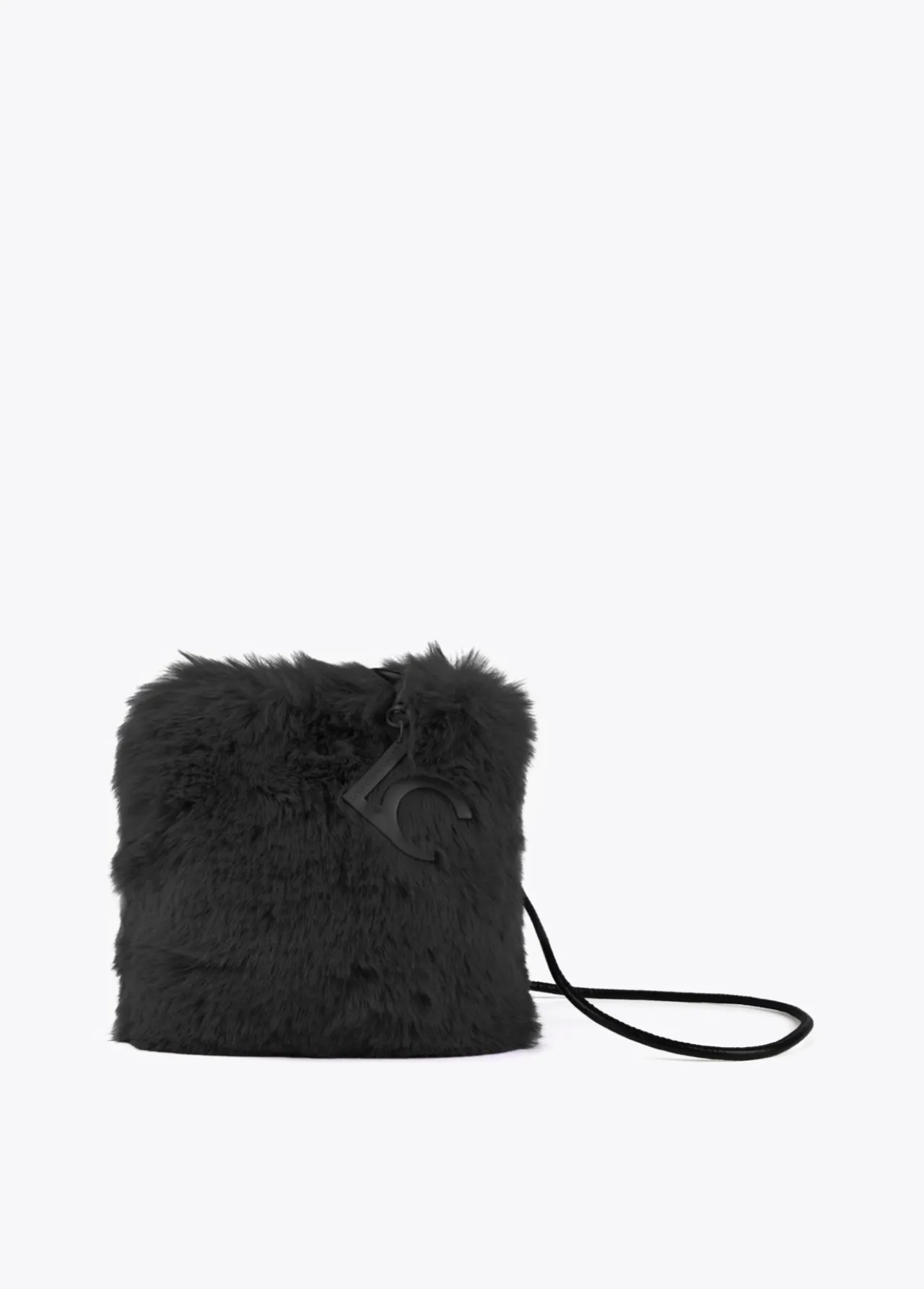 bandolera_efecto_pelo_0-1.webp Lola Casademunt Bandoleras | Bolsos Pequeños<Bandolera efecto pelo NEGRO