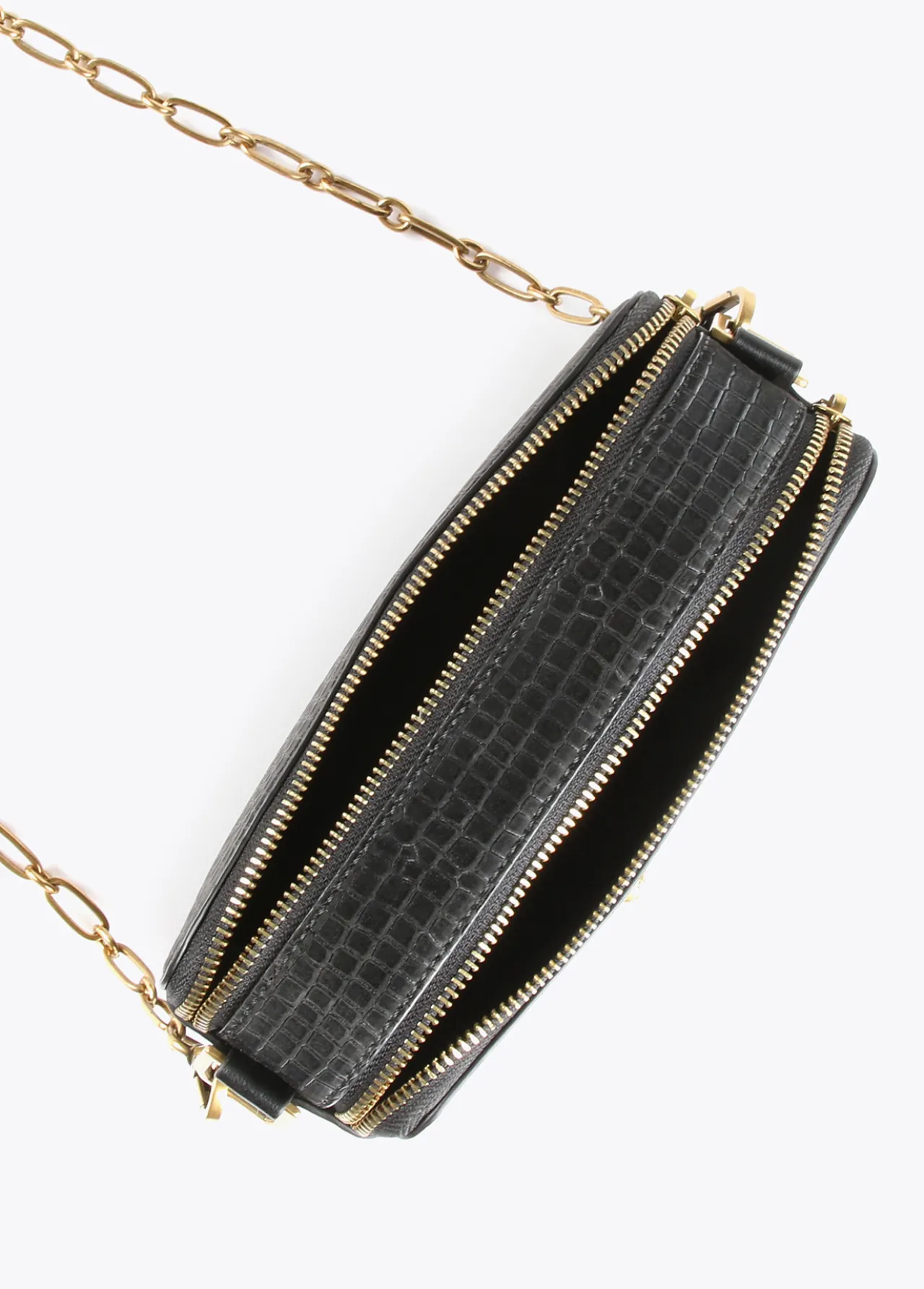 bandolera_efecto_piel_cocodrilo_3.webp Lola Casademunt Bandoleras | Bolsos Pequeños<Bandolera efecto piel cocodrilo NEGRO