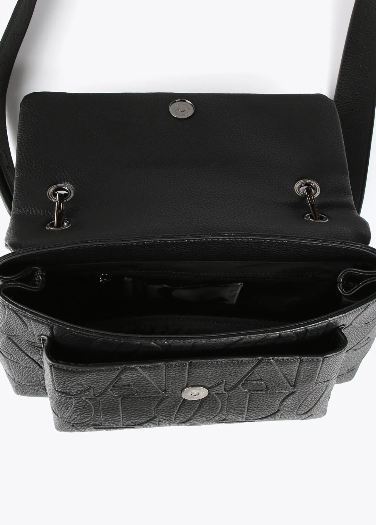 bandolera_logo_grabado_3-1.webp Lola Casademunt Bolsos De Hombro | Bandoleras<Bandolera logo grabado NEGRO