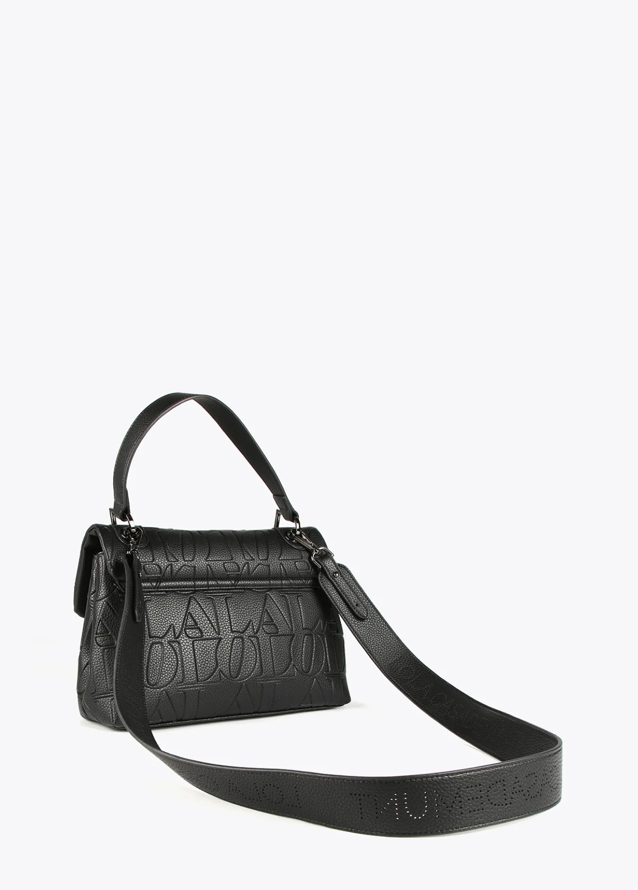 bandolera_logo_grabado_4-1.webp Lola Casademunt Bolsos De Hombro | Bandoleras<Bandolera logo grabado NEGRO