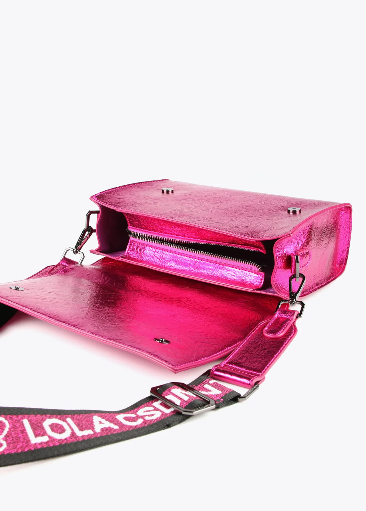 bandolera_metalizada_2.webp Lola Casademunt Bandoleras | Bolsos Pequeños<Bandolera metalizada DORADO