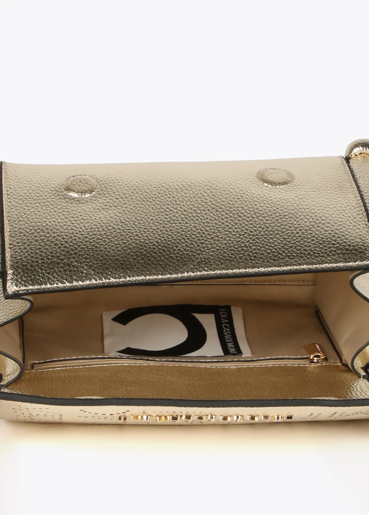 bandolera_metalizada_3-3.webp Lola Casademunt Bandoleras | Bolsos Pequeños<Bandolera metalizada DORADO