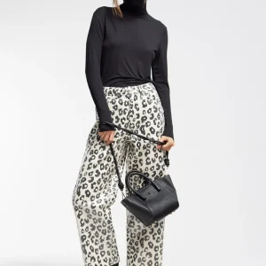 Lola Casademunt Bandoleras | Bolsos Pequeños<Bandolera mini shopper FUCSIA