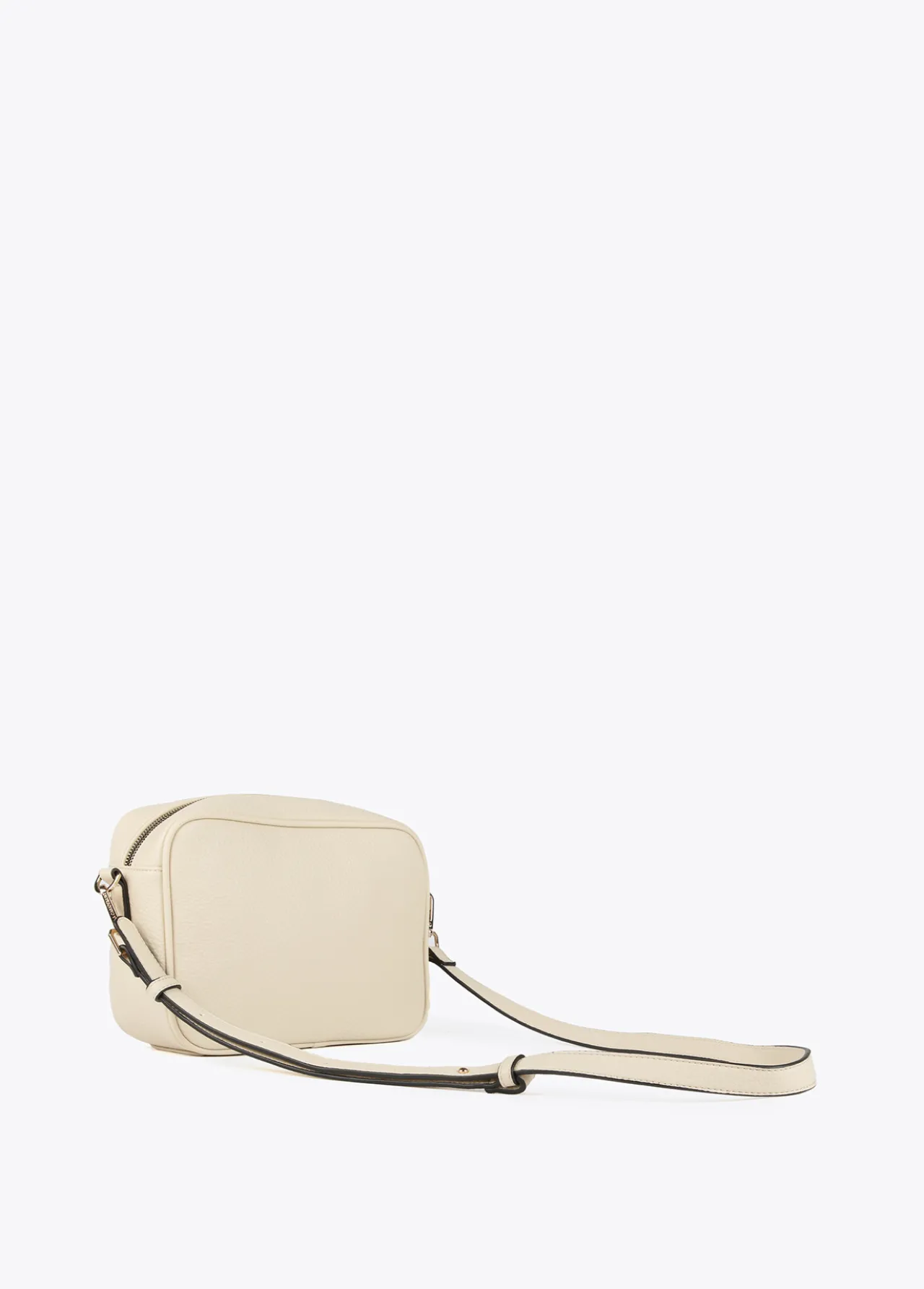 bandolera_troquelada_4.webp Lola Casademunt Bandoleras | Bolsos Pequeños<Bandolera troquelada MARRON