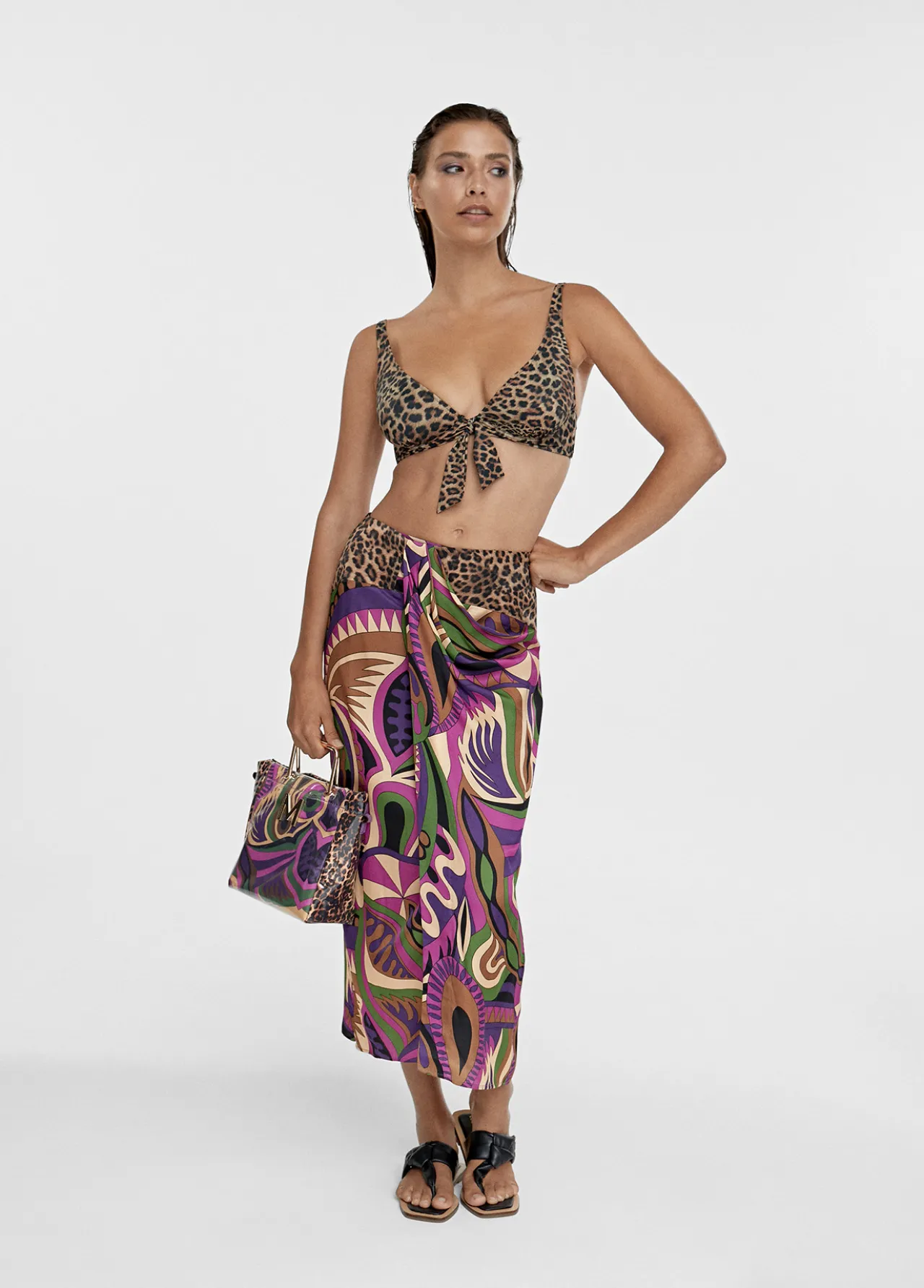 bikini_animal_print_y_pasley_3.webp Lola Casademunt Baño<Bikini animal print y pasley NEGRO-ROSA