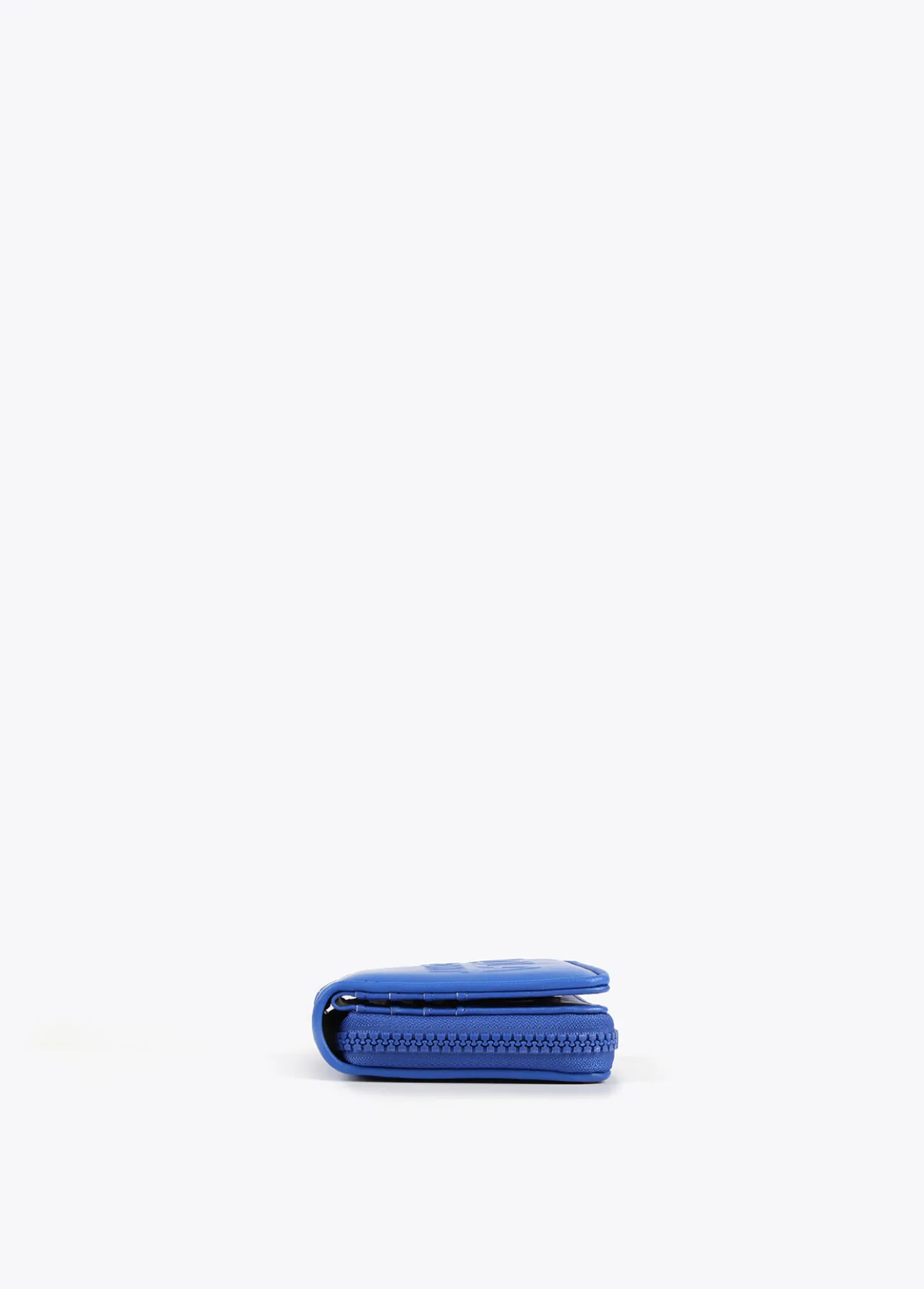 billetero_pequeo_4-1.webp Lola Casademunt Accesorios | Bolsos<Billetero pequeño FUCSIA