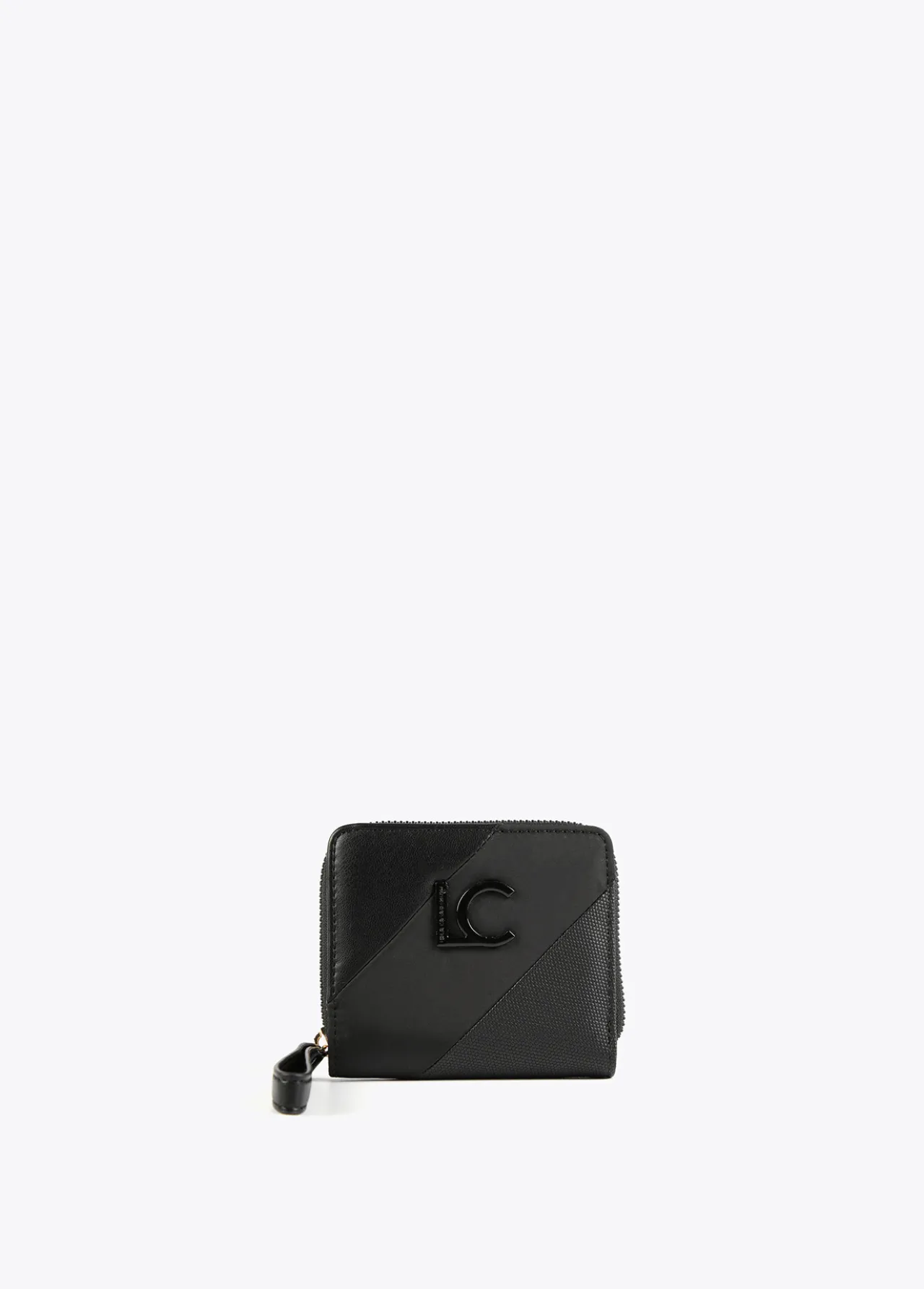 billetero_pequeo_con_logo_0.webp Lola Casademunt Bolsos | Accesorios<Billetero pequeño con logo NEGRO