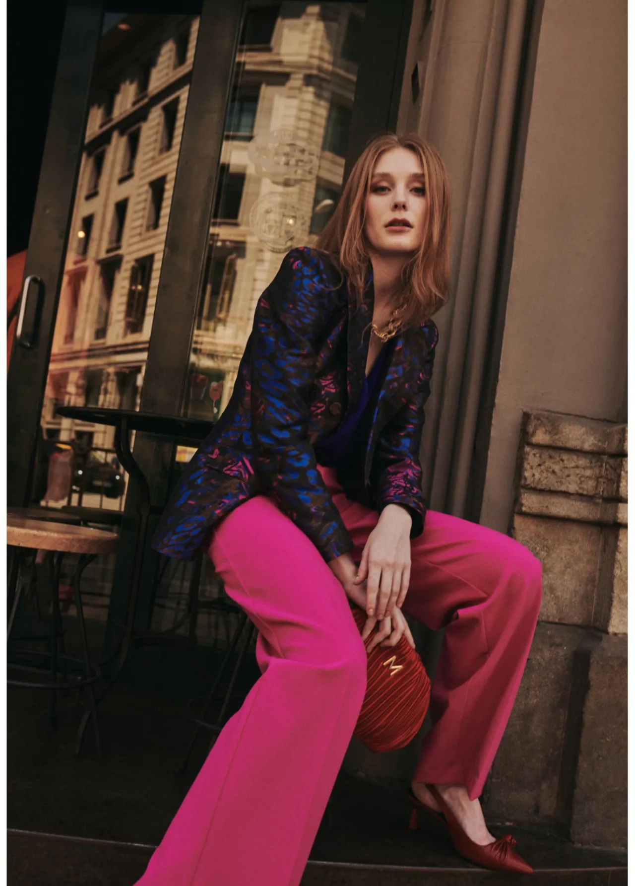blazer_jacquard_estampado_1.webp Lola Casademunt Americanas Y Blazers<Blazer jacquard estampado AZUL-MULTICOLOR