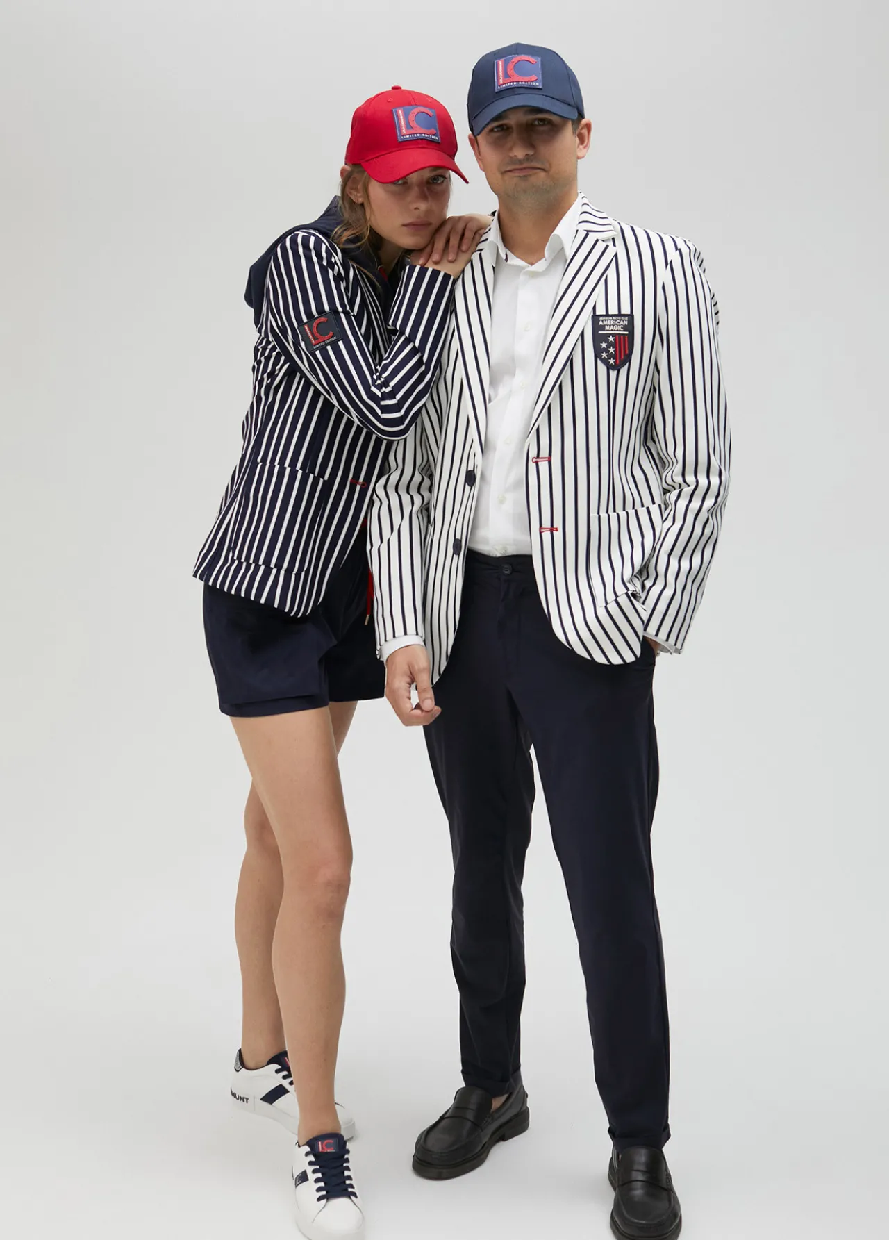 blazer_rayas_bicolor_de_edicin_limitada__lola_casademunt_2.webp Lola Casademunt Americanas Y Blazers<Blazer rayas bicolor de edición limitada - Lola Casademunt AZUL-BLANCO