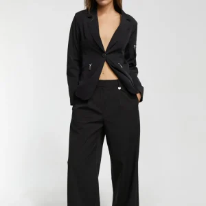 Lola Casademunt Americanas Y Blazers<Blazer técnica cremalleras NEGRO