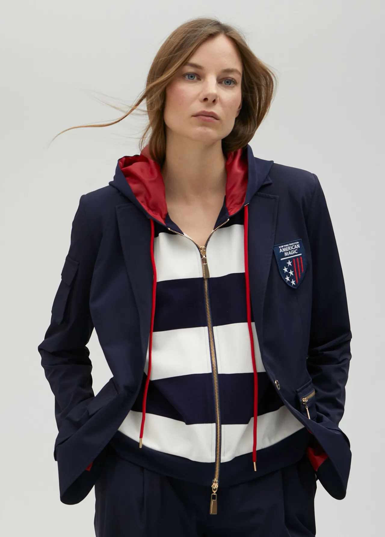 blazer_tcnica_de_edicin_limitada__lola_casademunt_1.webp Lola Casademunt Americanas Y Blazers<Blazer técnica de edición limitada - Lola Casademunt NAVY