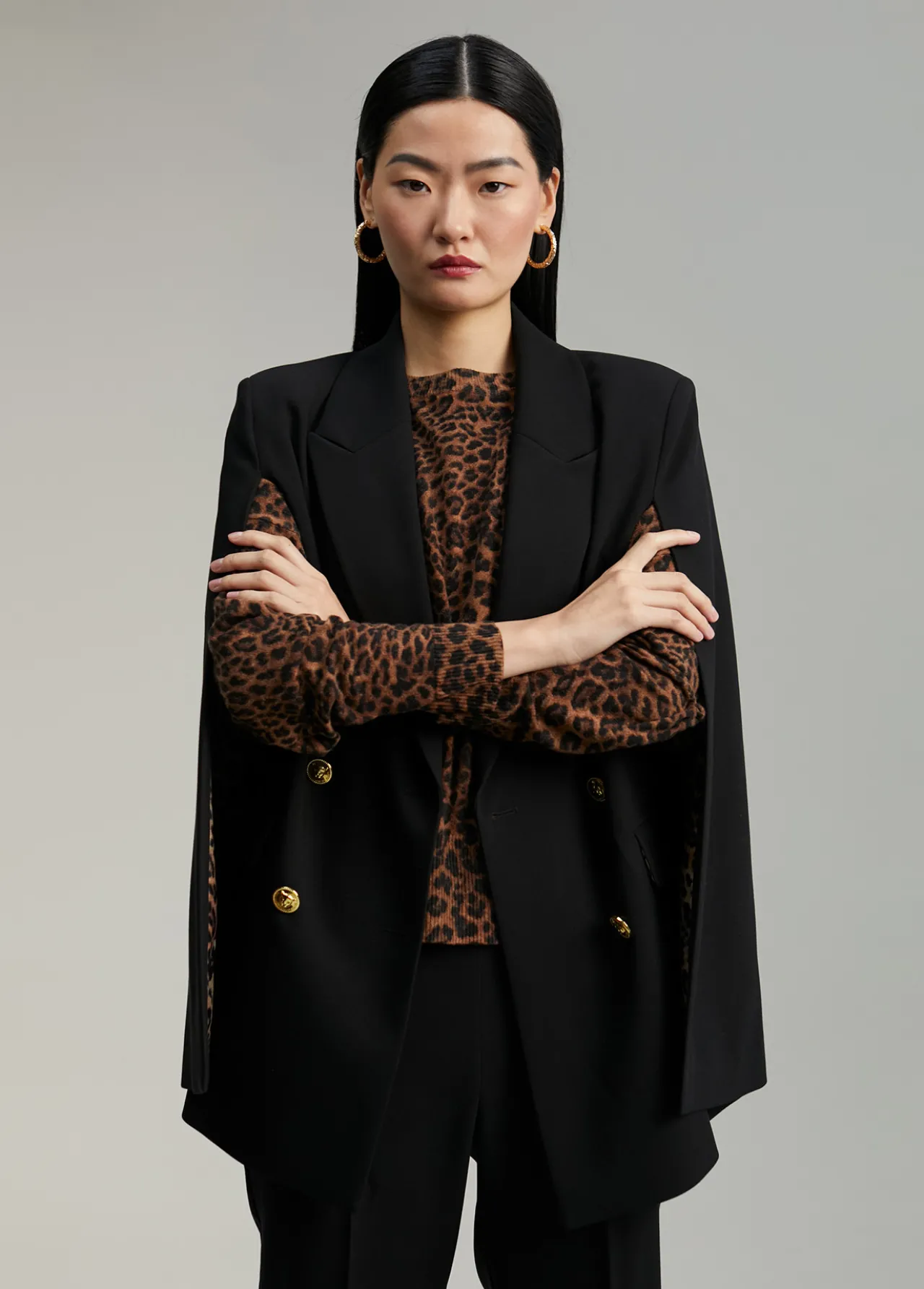 blazer_tipo_capa_0-1.webp Lola Casademunt Americanas Y Blazers<Blazer tipo capa CAMEL