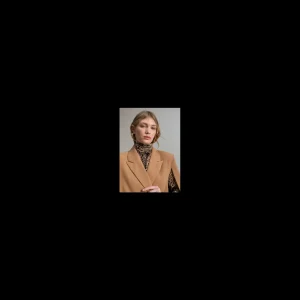 Lola Casademunt Americanas Y Blazers<Blazer tipo capa CAMEL