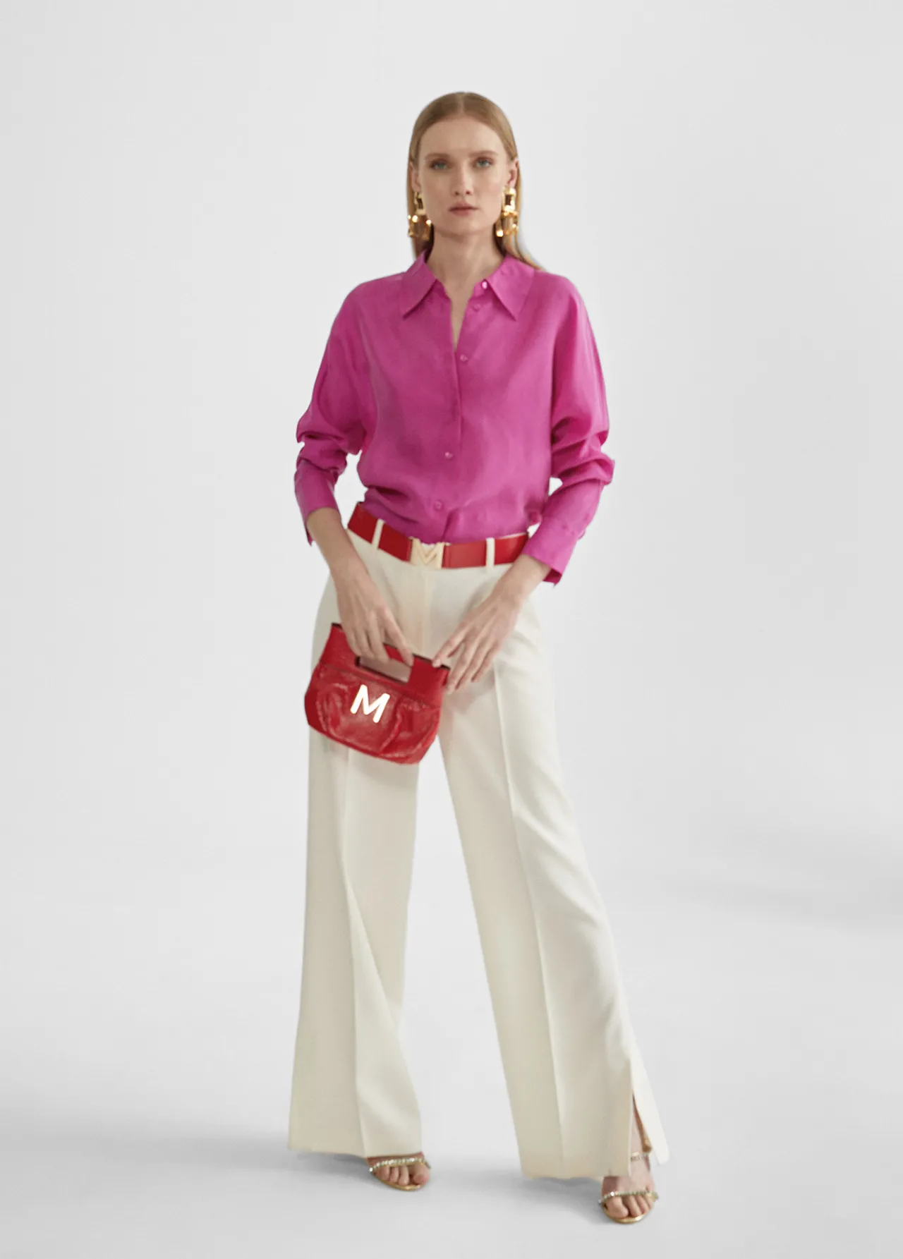 blusa_monocolor_2-1.webp Lola Casademunt Camisas Y Blusas<Blusa monocolor CRUDO
