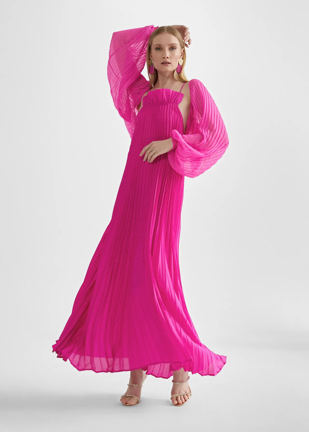 bolero_plisado_3.webp Lola Casademunt Camisas Y Blusas | Americanas Y Blazers<Bolero plisado FUCSIA