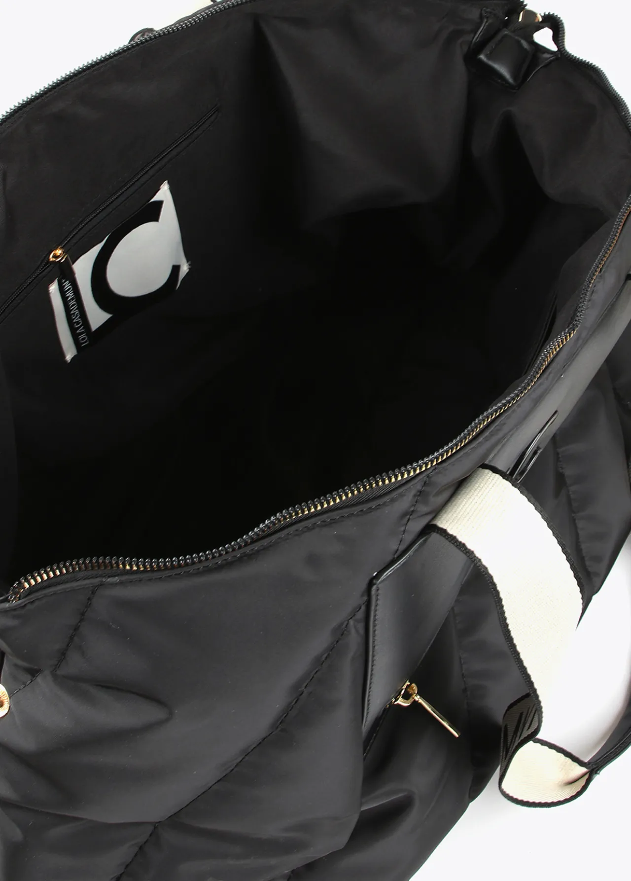 bolsa_de_viaje_weekend_acolchado_3.webp Lola Casademunt Bolsos<Bolsa de viaje weekend acolchado NEGRO
