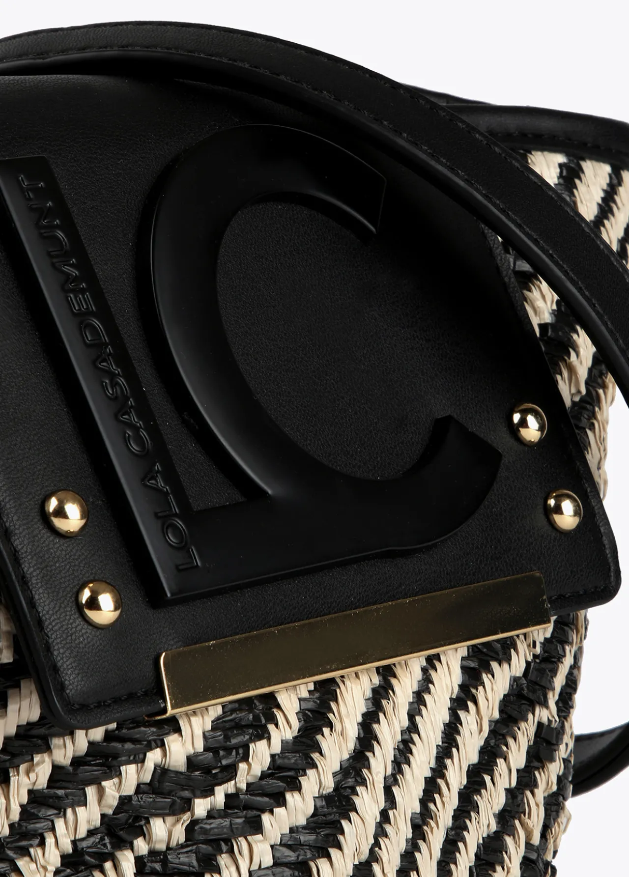 bolsito_bandolera_tipo_cesta_2.webp Lola Casademunt Bolsos<Bolsito bandolera tipo cesta NEGRO-CRUDO