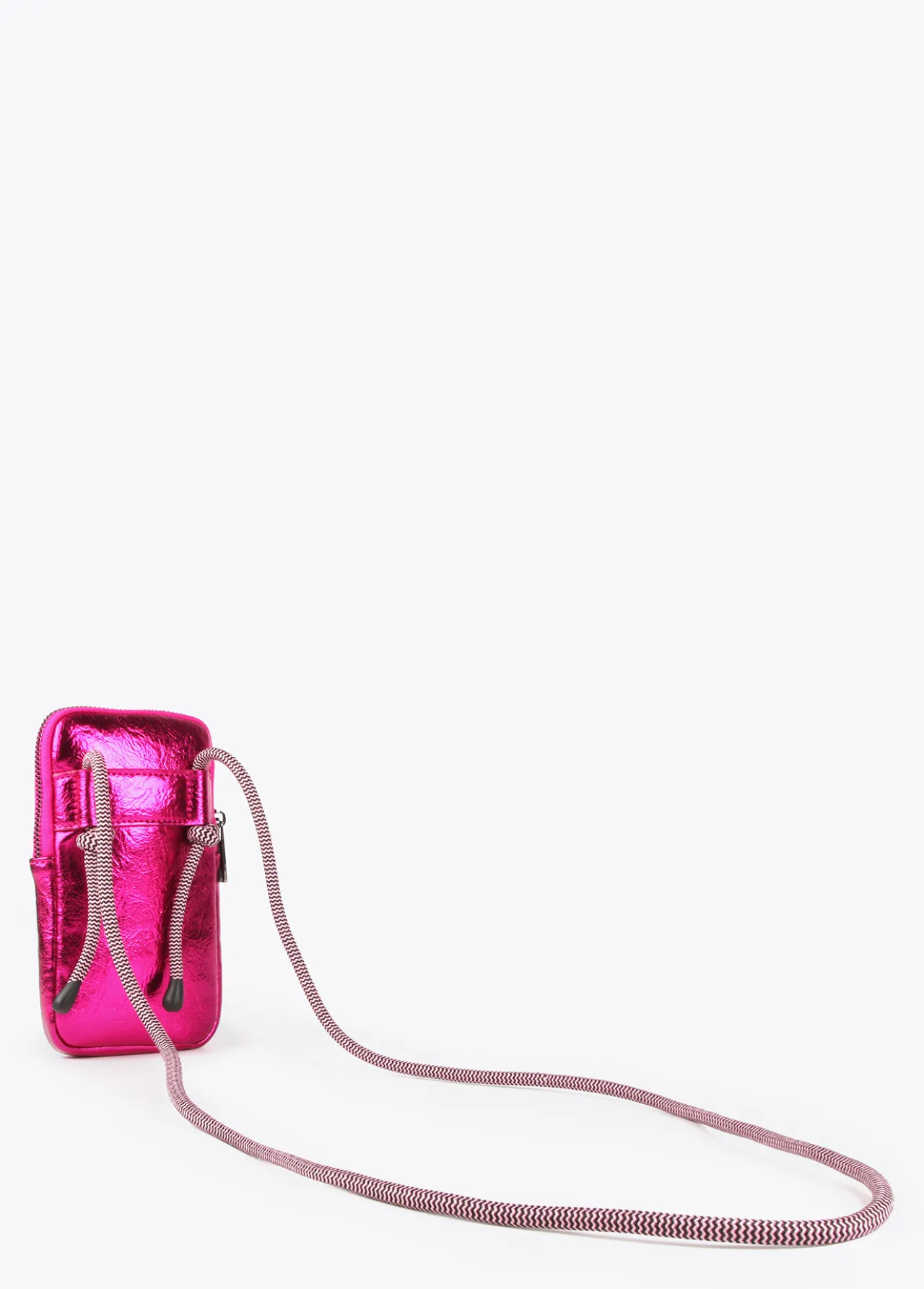 bolsito_porta_mvil_metalizado_4.webp Lola Casademunt Fundas Para Móvil Y Portatil<Bolsito porta móvil metalizado FUCSIA
