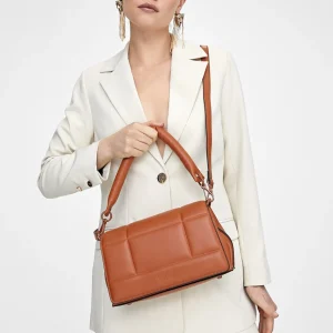 Lola Casademunt Bolsos<Bolso bandolera acolchada CAMEL