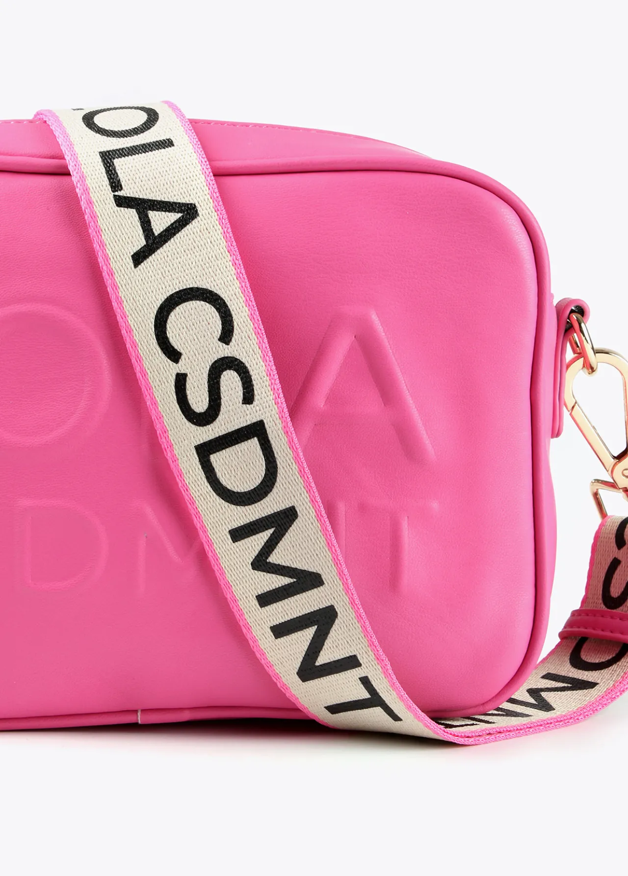 bolso_bandolera_con_logo_en_relieve_6.webp Lola Casademunt Bolsos<Bolso bandolera con logo en relieve FUCSIA