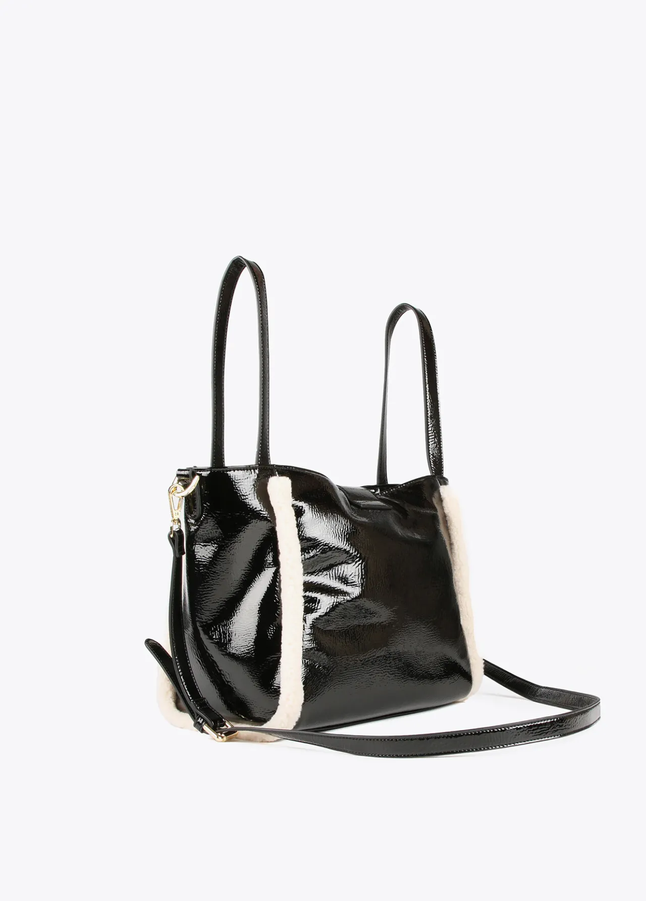 bolso_efecto_piel_brillante_0.webp Lola Casademunt Bolsos Shopper | Bolsos De Hombro<Bolso efecto piel brillante NEGRO