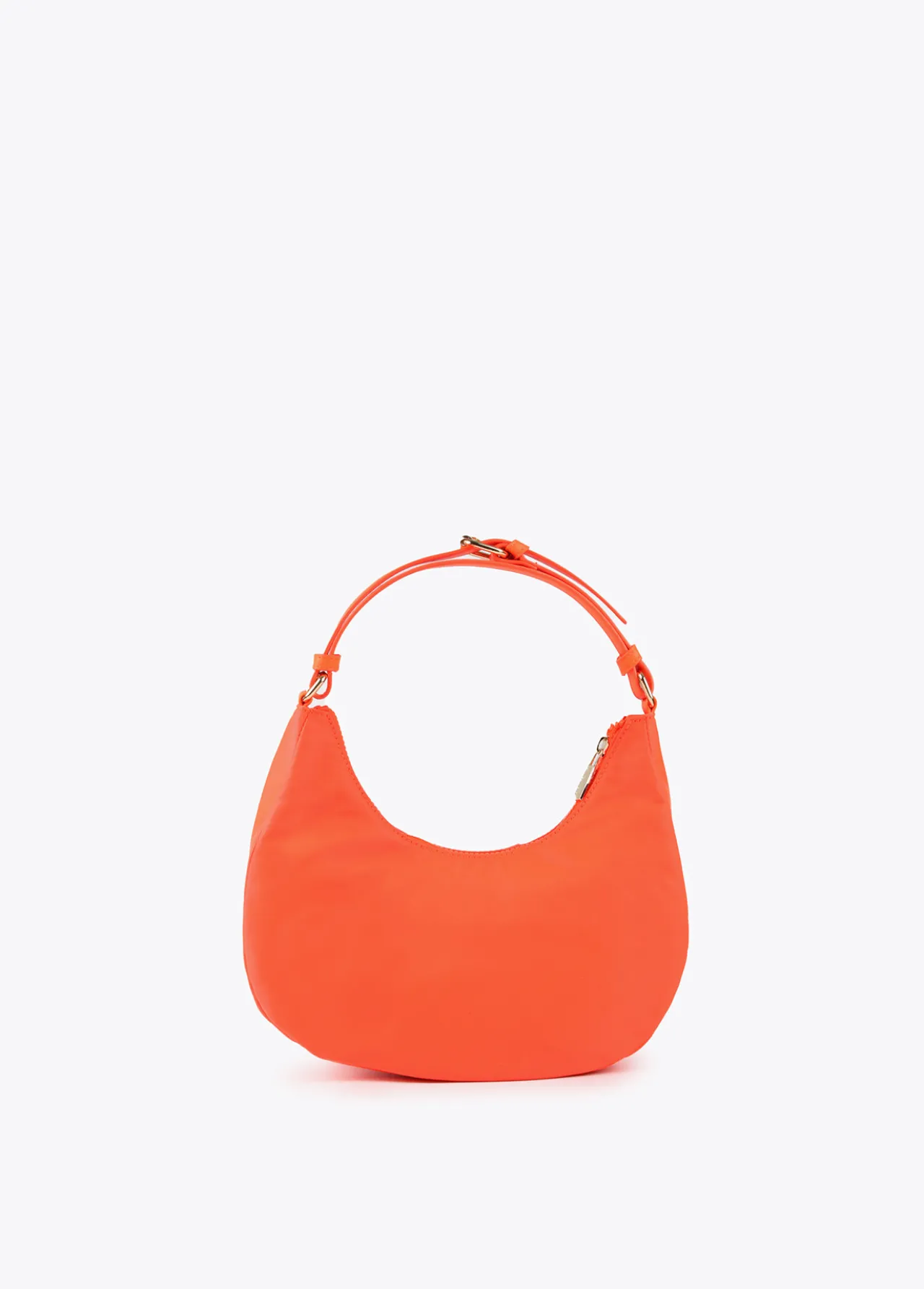 bolso_media_luna_fluor_6-1.webp Lola Casademunt Bolsos<Bolso media luna fluor FUCSIA