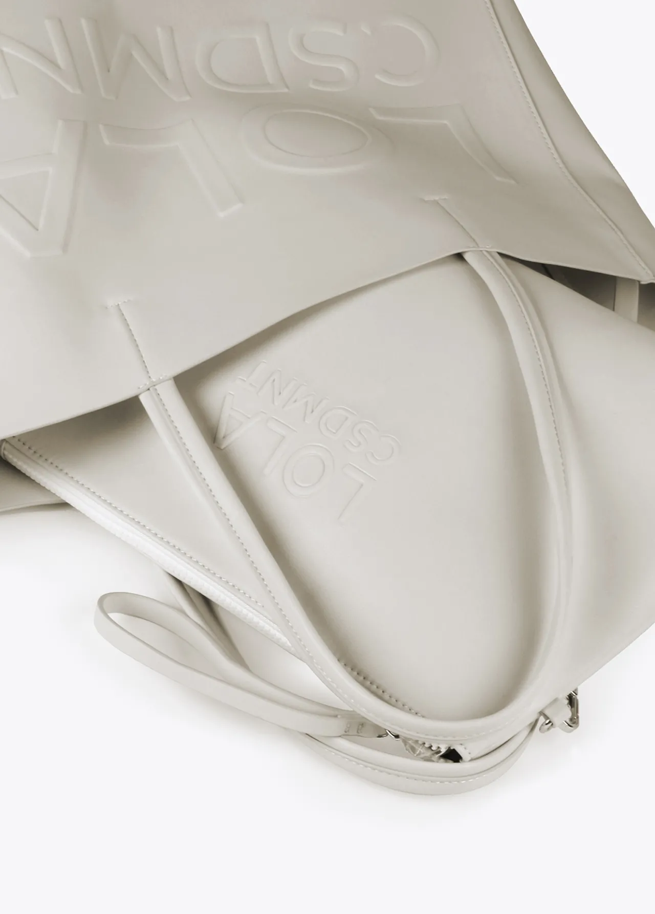 bolso_shopper_con_logo_en_relieve_1.webp Lola Casademunt Bolsos<Bolso shopper con logo en relieve. FUCSIA
