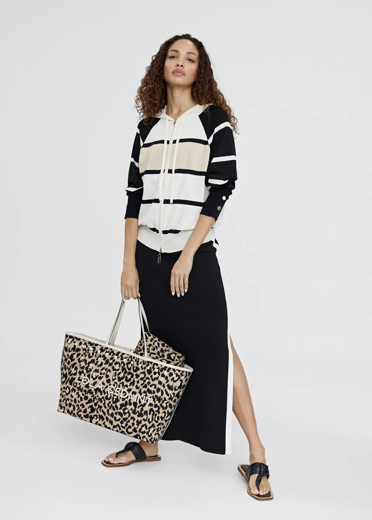 bolso_shopper_loneta_animal_print_3.webp Lola Casademunt Bolsos<Bolso shopper loneta animal print CRUDO-MARRON