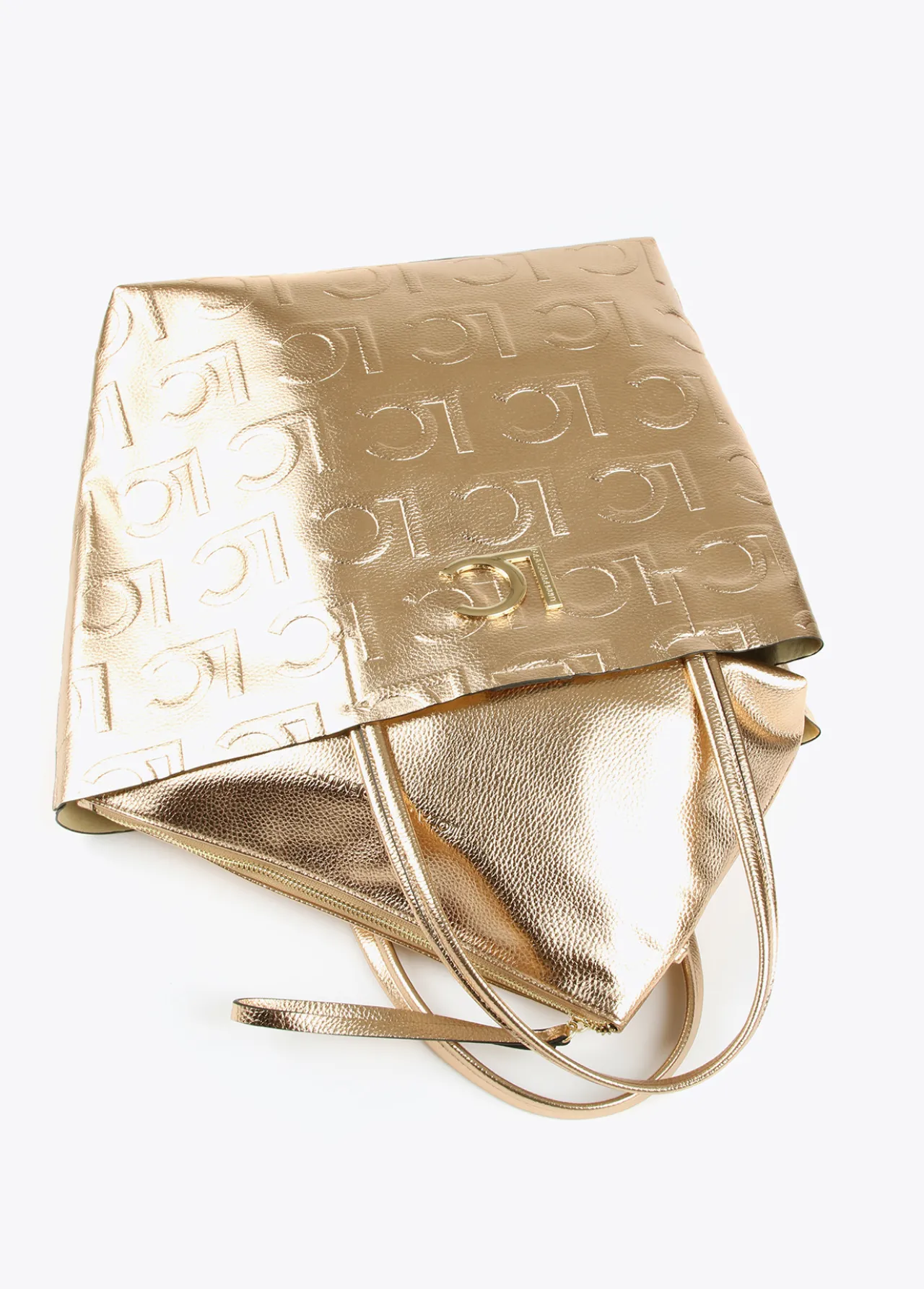 bolso_shopper_metalizado_1.webp Lola Casademunt Bolsos Shopper | Bolsos De Hombro<Bolso shopper metalizado DORADO