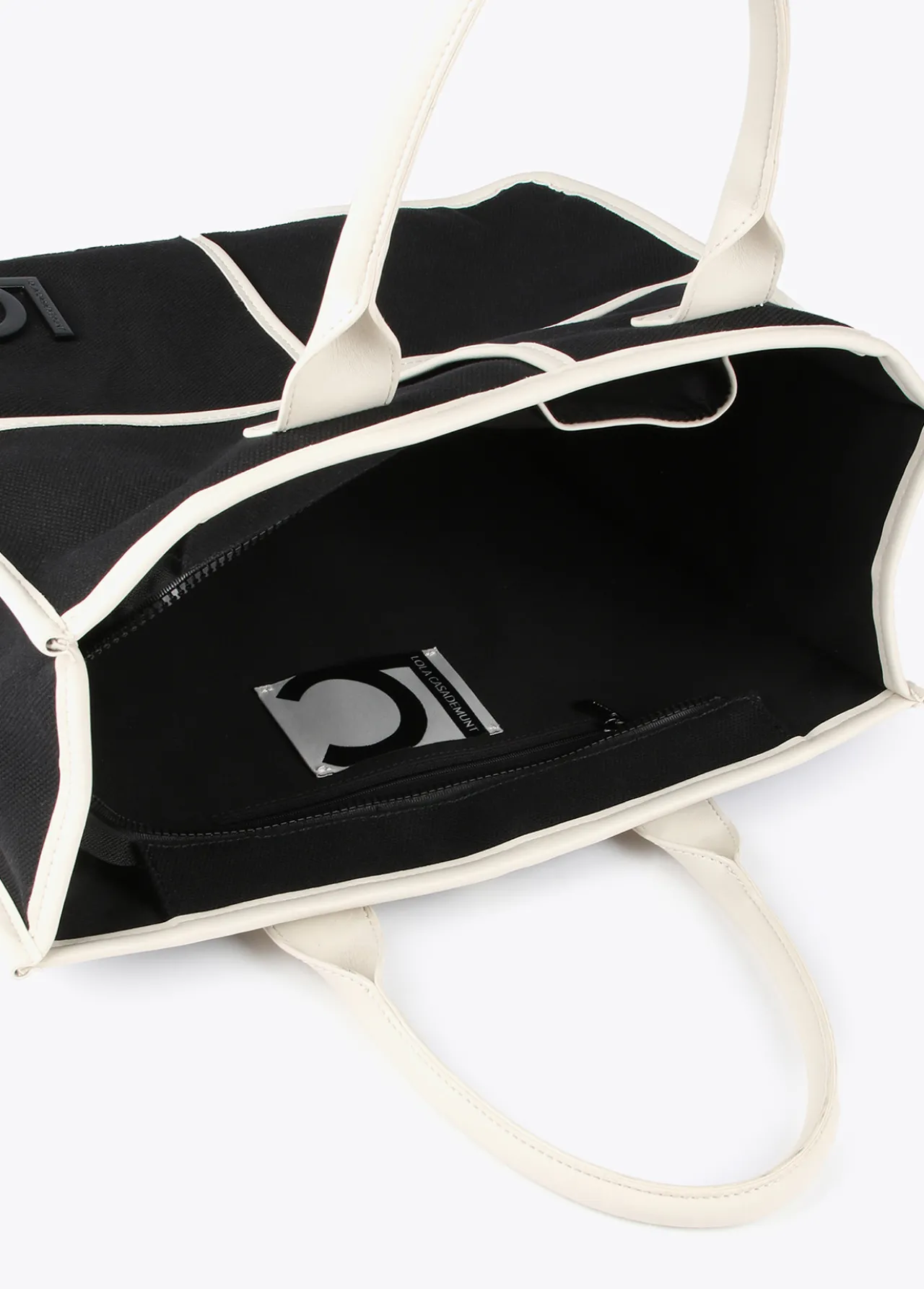 bolso_tipo_shopper_blanco_y_negro_2.webp Lola Casademunt Bolsos<Bolso tipo shopper blanco y negro CRUDO-NEGRO