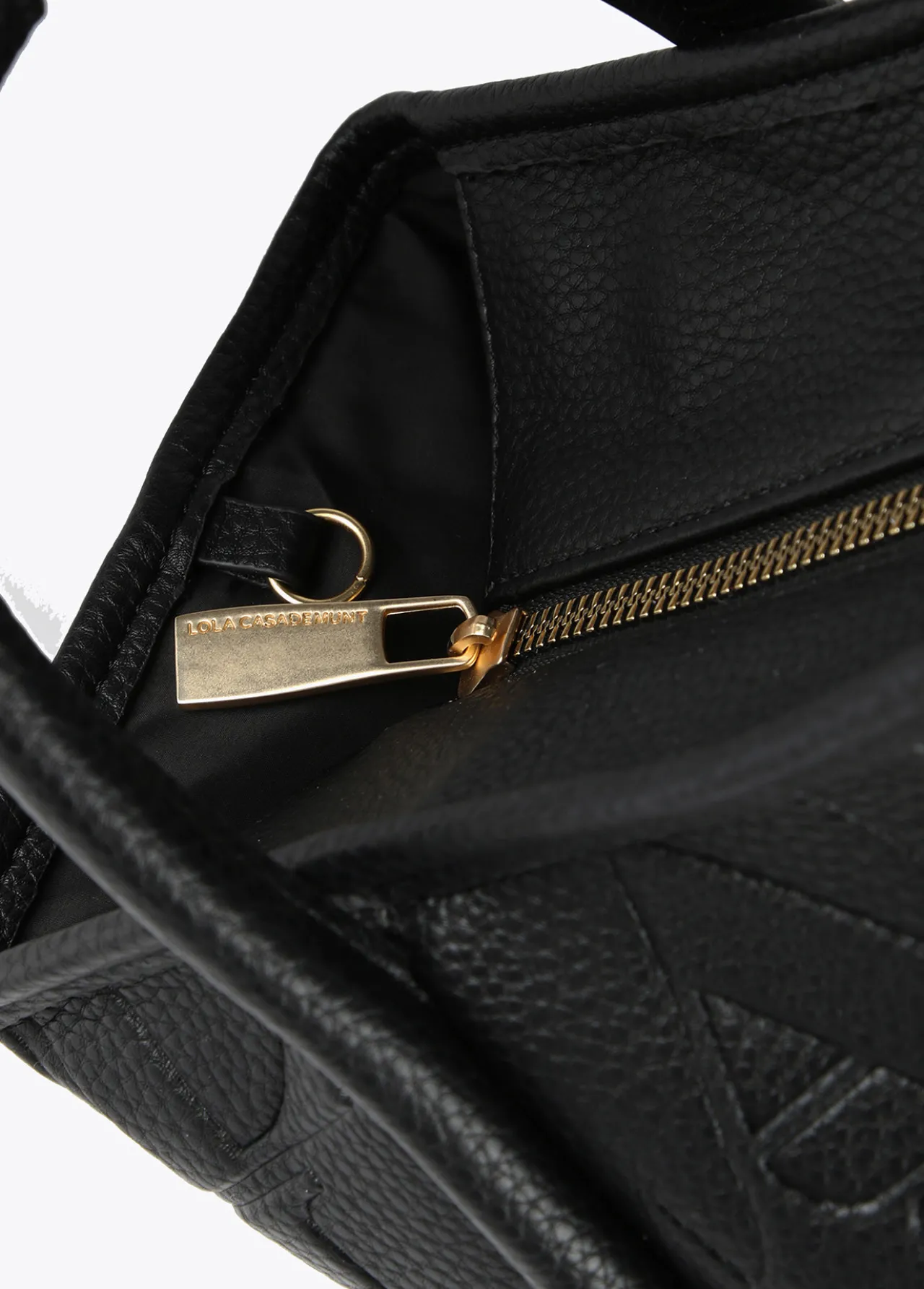 bolso_tipo_shopper_grabado_3.webp Lola Casademunt Bolsos<Bolso tipo shopper grabado NEGRO