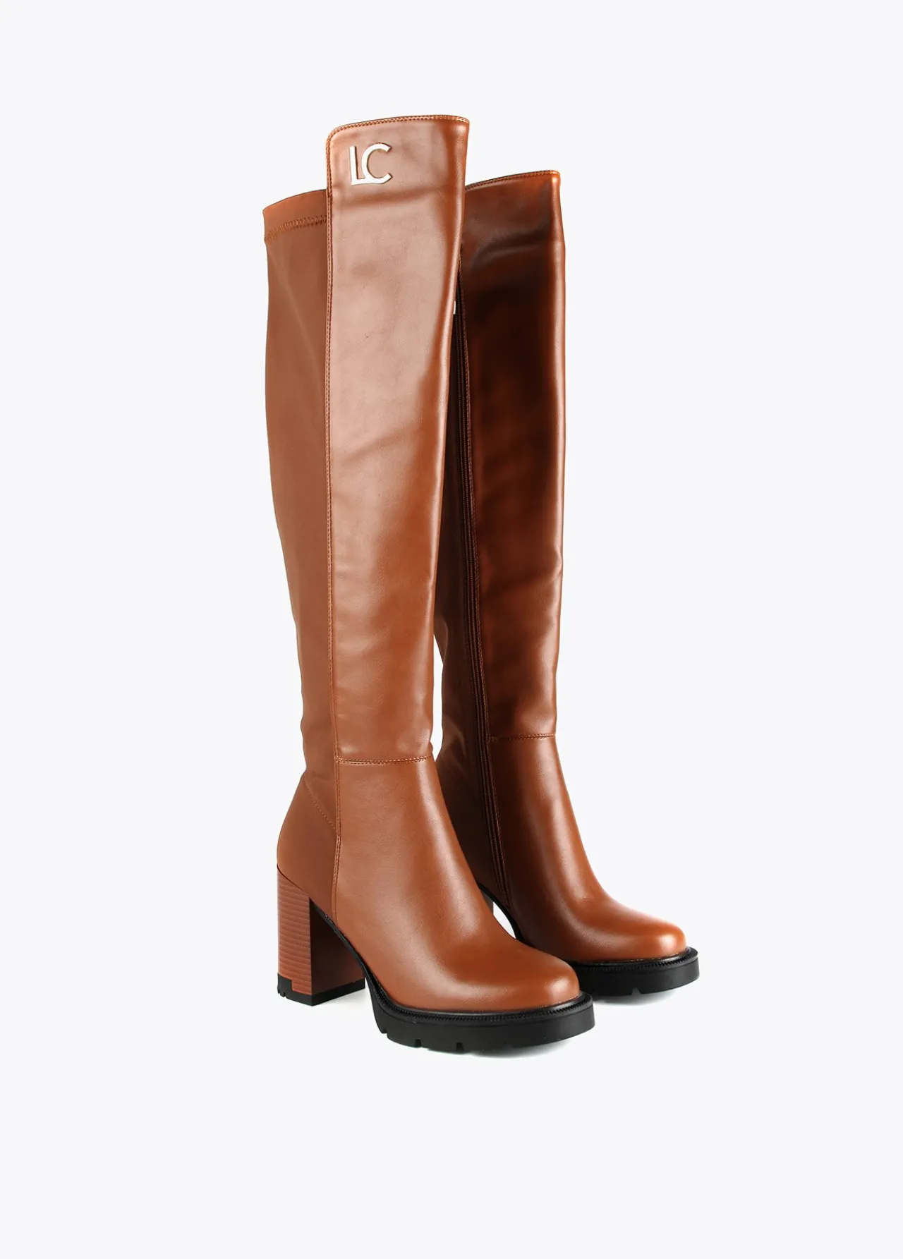 bota_mosquetera_alta_con_tacn__calzado__lola_casademunt_1.webp Lola Casademunt Botas Y Botines<Bota mosquetera alta con tacón | Calzado | Lola Casademunt MARRON