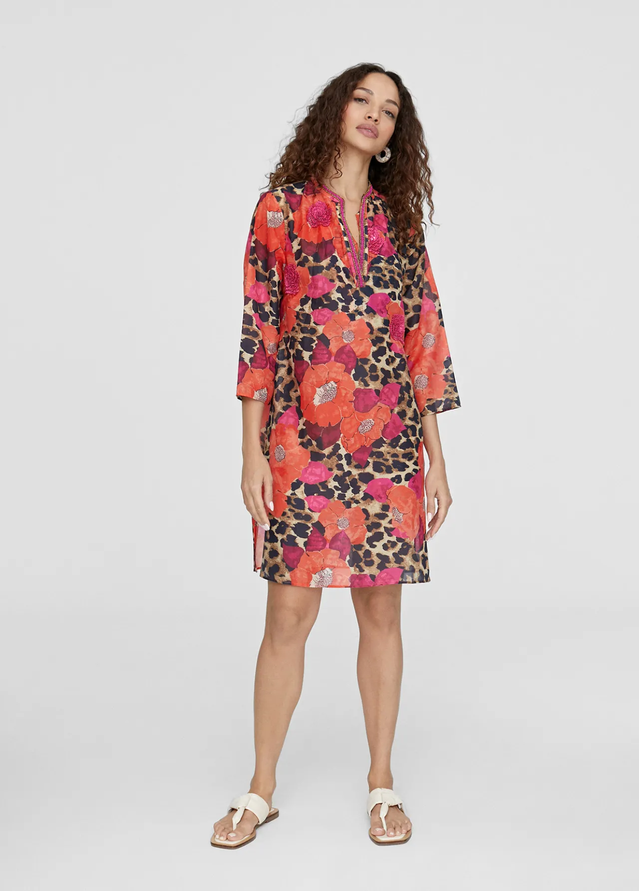 caftan_corto_estampado_3.webp Lola Casademunt Baño<Caftan corto estampado ROJO-AZUL