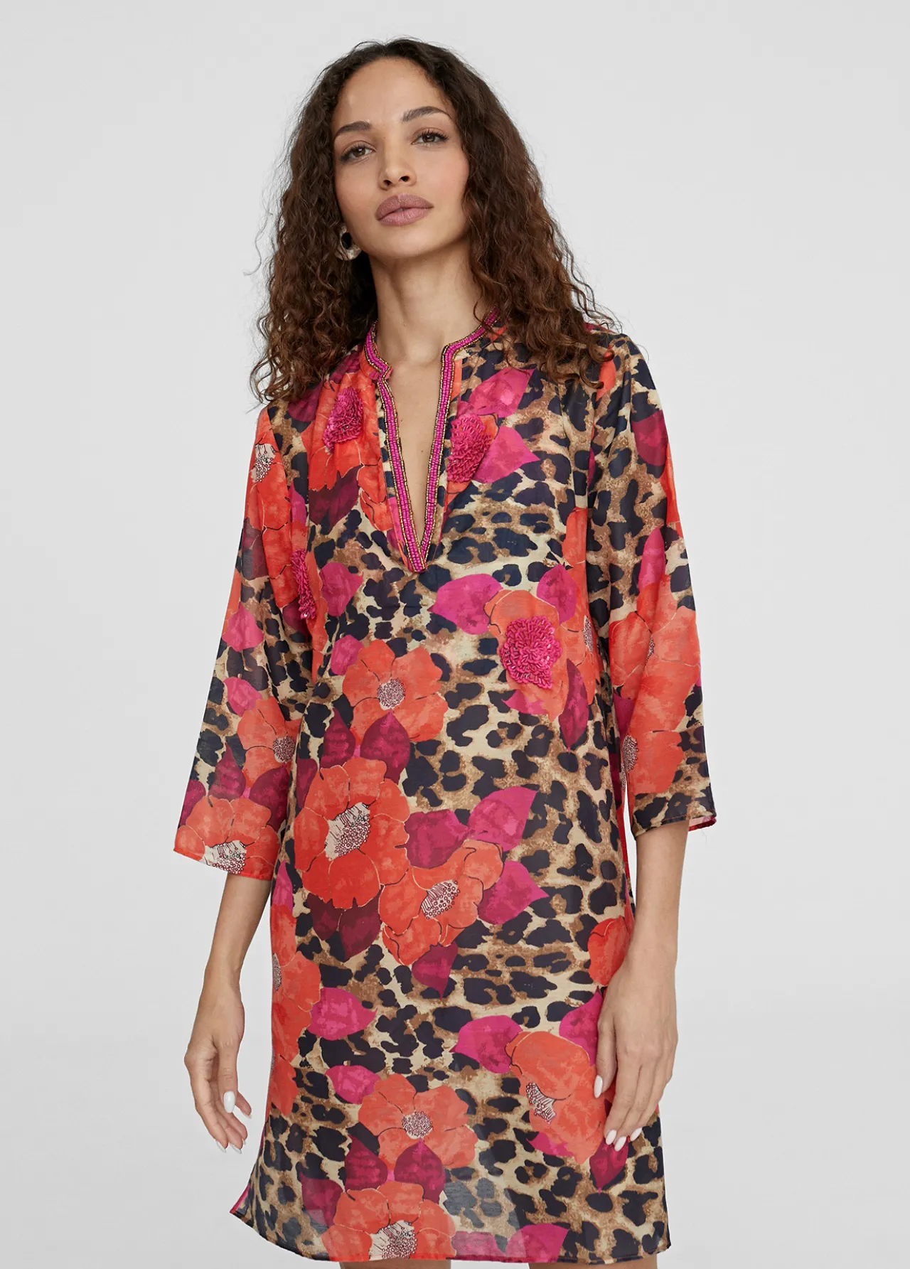 caftan_corto_estampado_7.webp Lola Casademunt Baño<Caftan corto estampado ROJO-AZUL