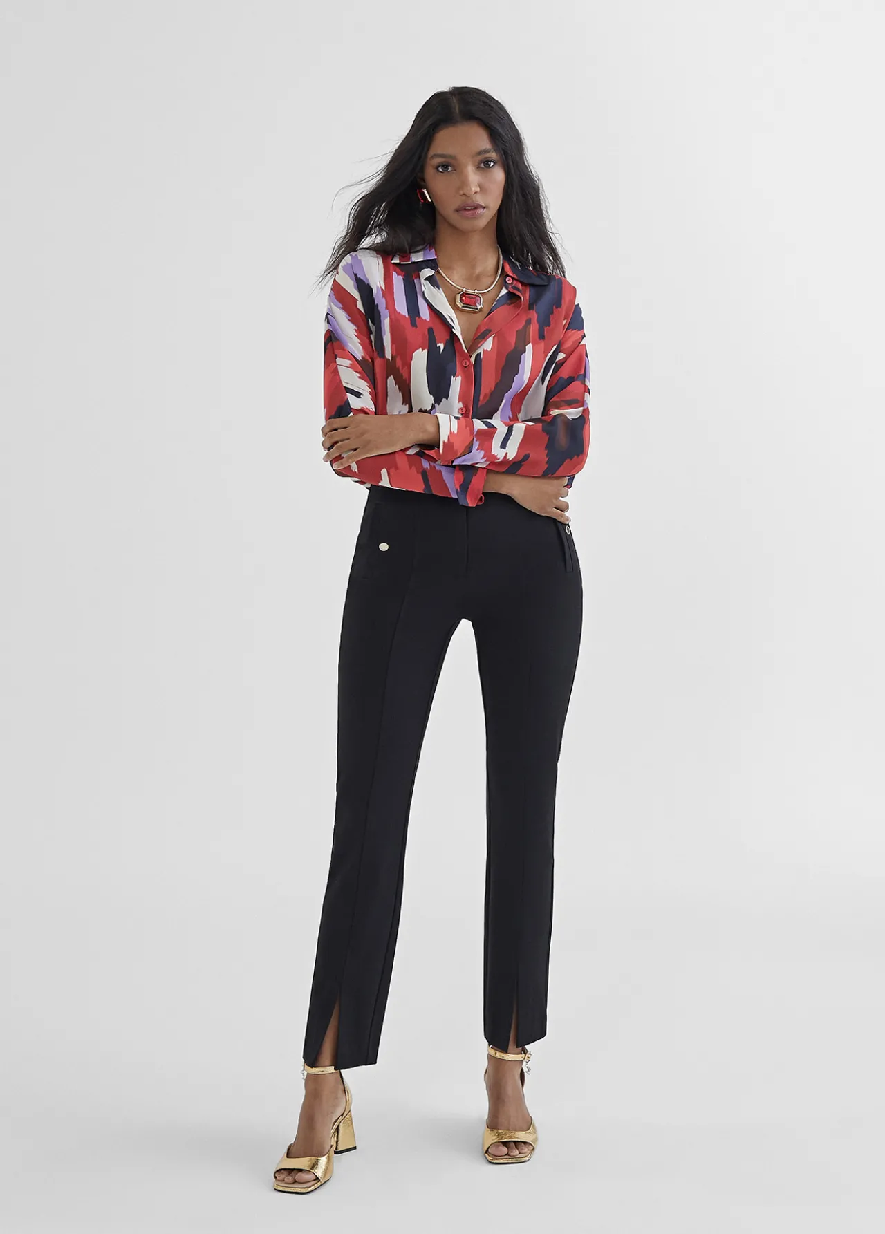 camisa_estampada_2.webp Lola Casademunt Camisas Y Blusas<Camisa estampada LILA-ROJO