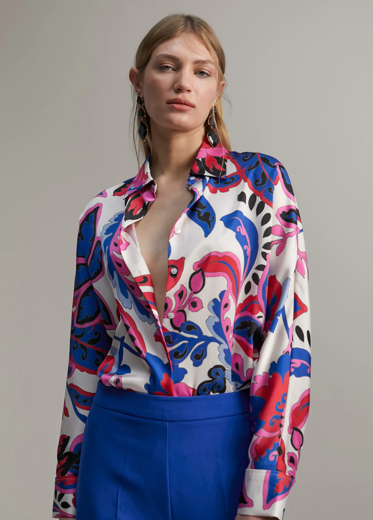 camisa_estampada_paisley_0.webp Lola Casademunt Camisas Y Blusas<Camisa estampada paisley ROSA-MULTICOLOR