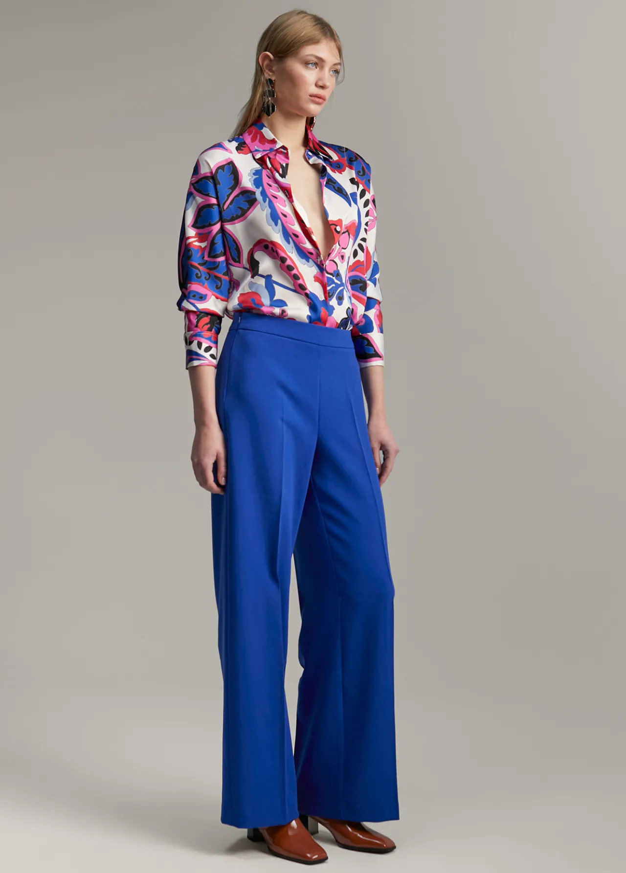 camisa_estampada_paisley_2.webp Lola Casademunt Camisas Y Blusas<Camisa estampada paisley ROSA-MULTICOLOR