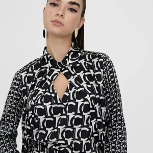 Lola Casademunt Camisas Y Blusas<Camisa fluida monograma NEGRO-BLANCO