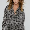 Lola Casademunt Camisas Y Blusas<Camisa larga monograma NEGRO-CRUDO