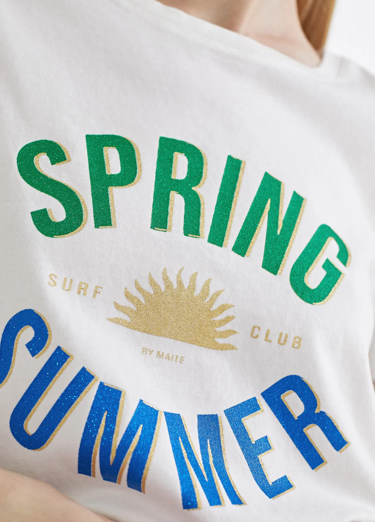 camiseta_bsica_summer_1-1.webp Lola Casademunt Camisetas Y Tops<Camiseta básica summer BLANCO-ROJO